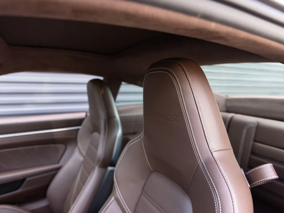 2021 Porsche 992 Turbo S - Image 25 of 31