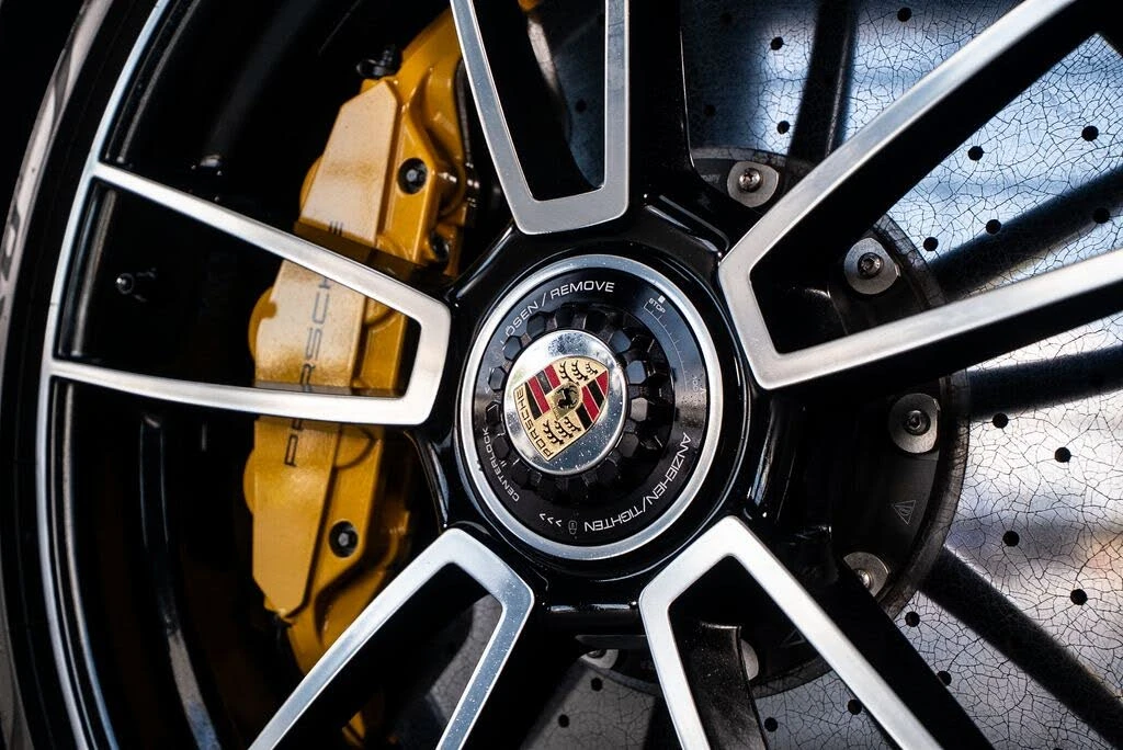 2021 Porsche 992 Turbo S - Image 19 of 31