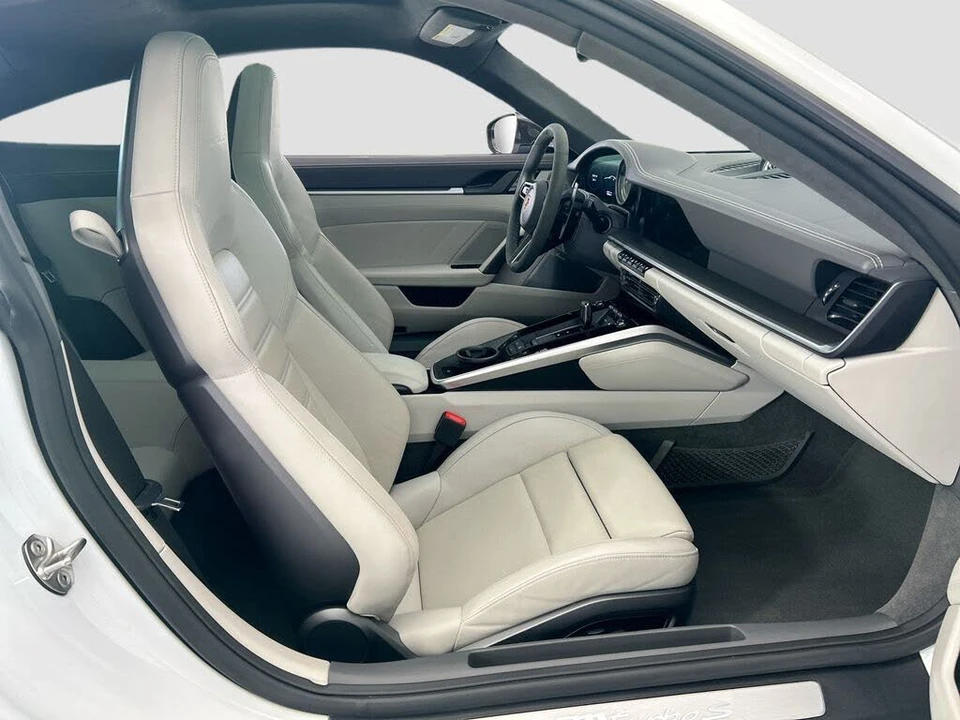 2021 Porsche 992 Turbo S - Image 18 of 31