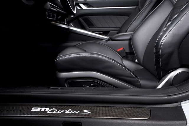 2021 Porsche 992 Turbo S - Image 18 of 31