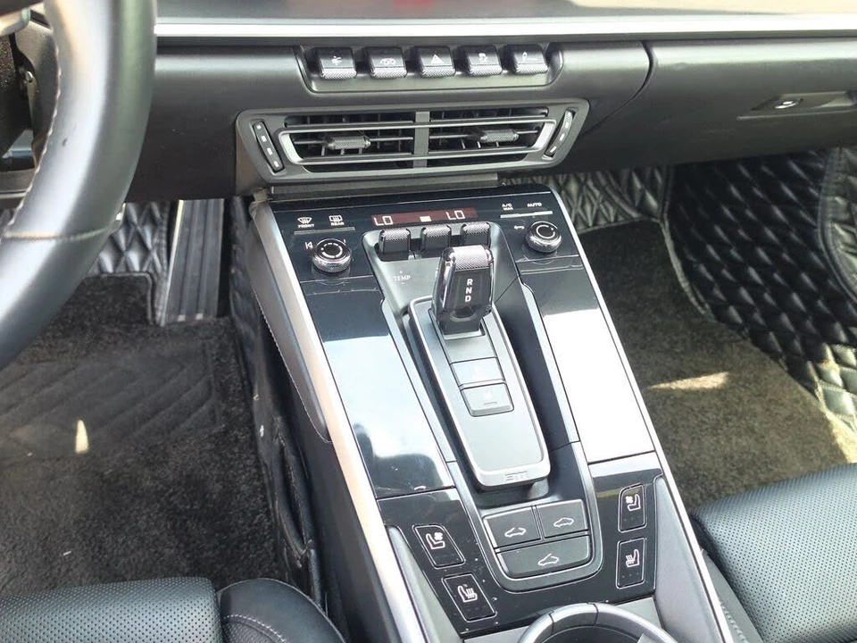 2021 Porsche 992 Turbo S - Image 16 of 25