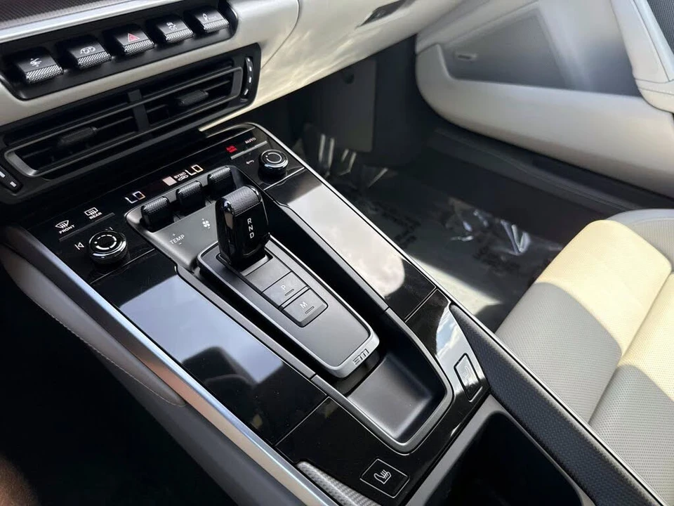 2021 Porsche 992 Turbo S - Image 23 of 27