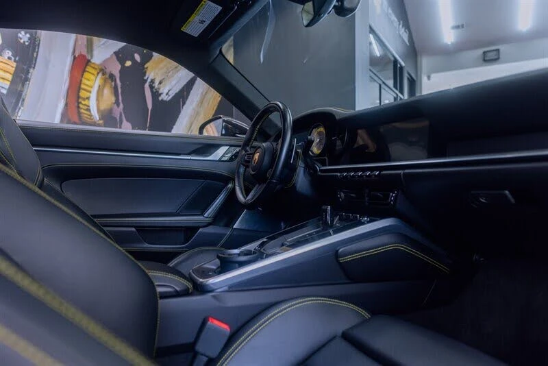 2021 Porsche 992 Turbo S - Image 19 of 31