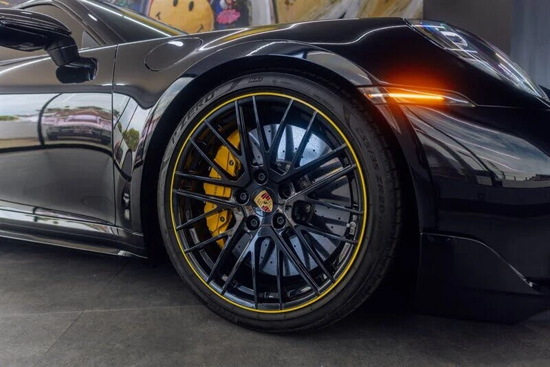 2021 Porsche 992 Turbo S - Image 9 of 31