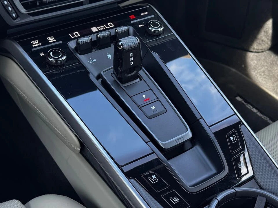 2021 Porsche 992 Turbo S - Image 23 of 31