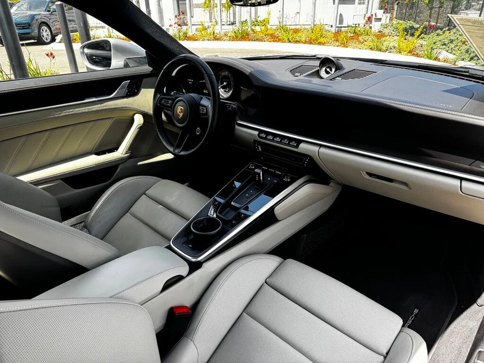2021 Porsche 992 Turbo S - Image 28 of 31