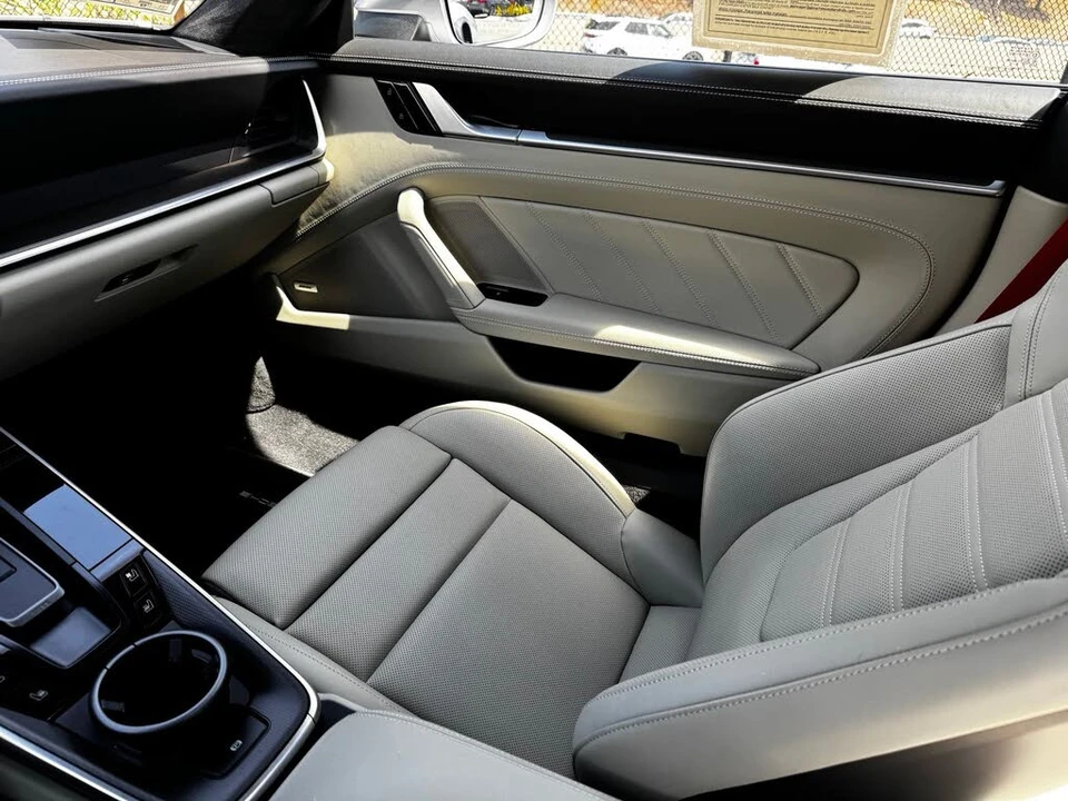 2021 Porsche 992 Turbo S - Image 25 of 31