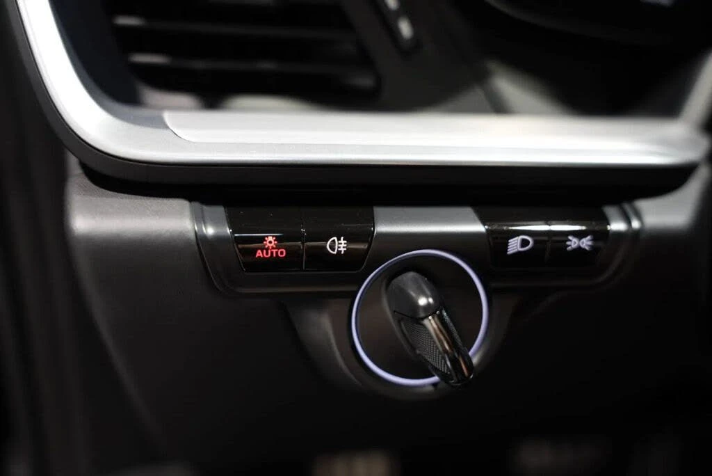2021 Porsche 992 Turbo S - Image 15 of 31