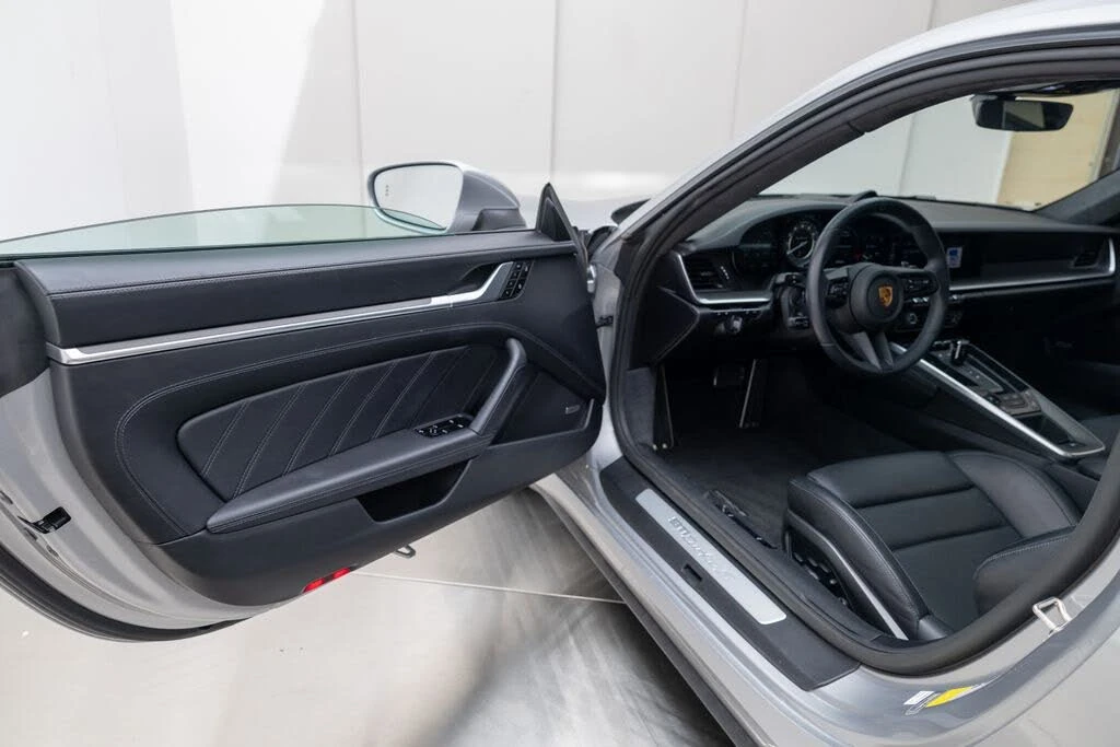 2021 Porsche 992 Turbo S - Image 13 of 31