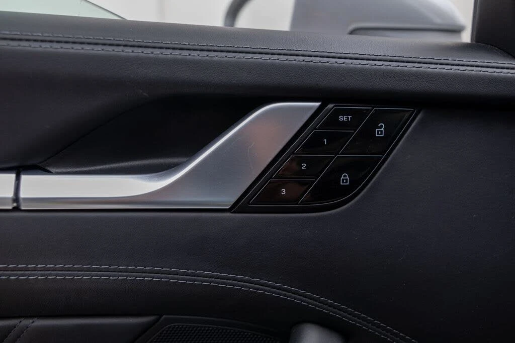 2021 Porsche 992 Turbo S - Image 25 of 31