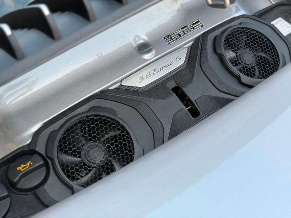 2021 Porsche 992 Turbo S - Image 25 of 30