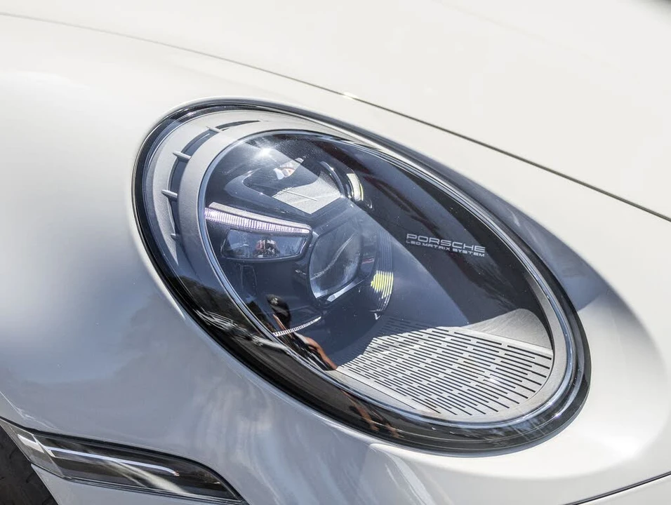 2021 Porsche 992 Turbo S - Image 19 of 28