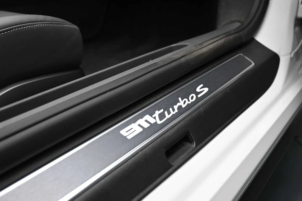 2021 Porsche 992 Turbo S - Image 21 of 31