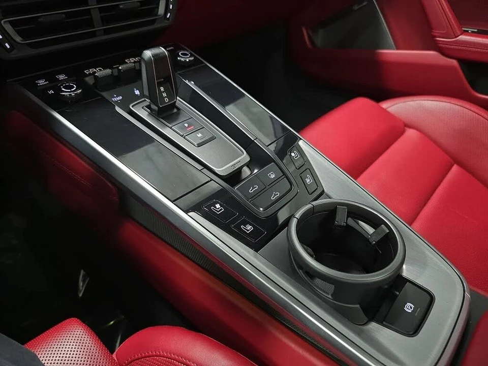 2021 Porsche 992 Turbo S - Image 20 of 31