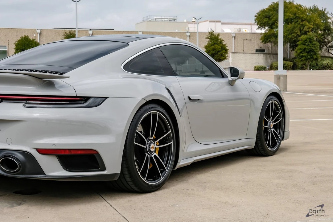 2021 Porsche 992 Turbo S - Image 19 of 31