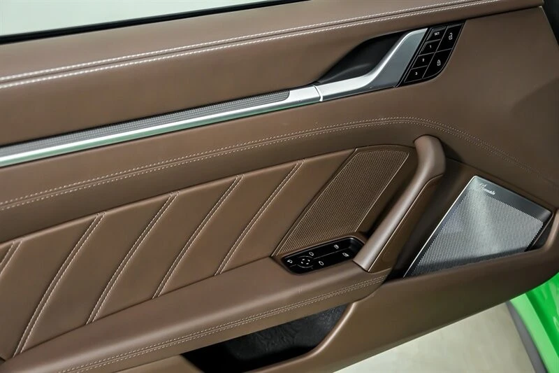 2021 Porsche 992 Turbo S - Image 13 of 31