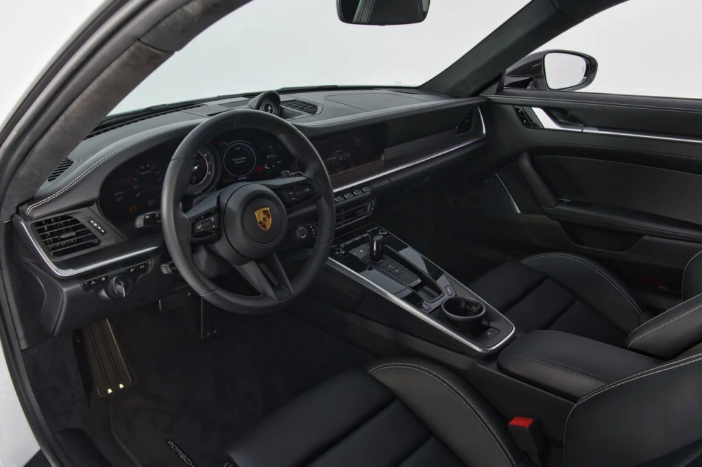 2021 Porsche 992 Turbo S - Image 20 of 31