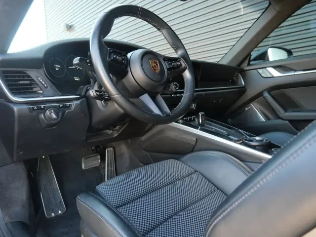 2021 Porsche 992 Turbo S - Image 4 of 7