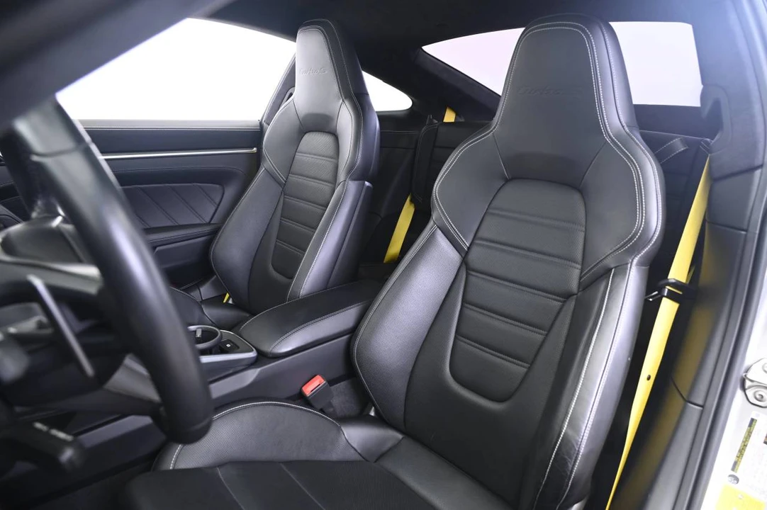 2021 Porsche 992 Turbo S - Image 5 of 5