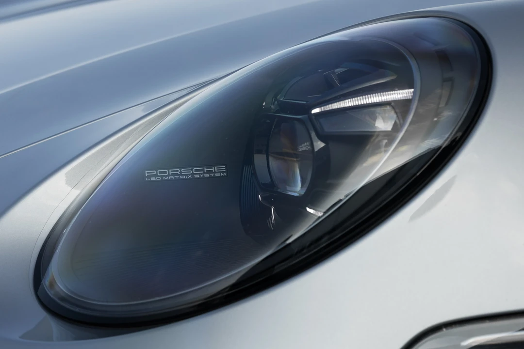 2021 Porsche 992 Turbo S - Image 10 of 31
