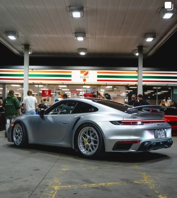 2021 Porsche 992 Turbo - Image 10 of 12