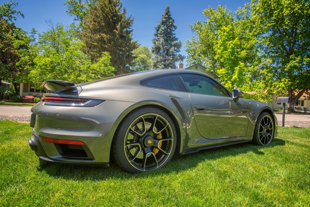 2021 Porsche 992 Turbo S - Image 9 of 17
