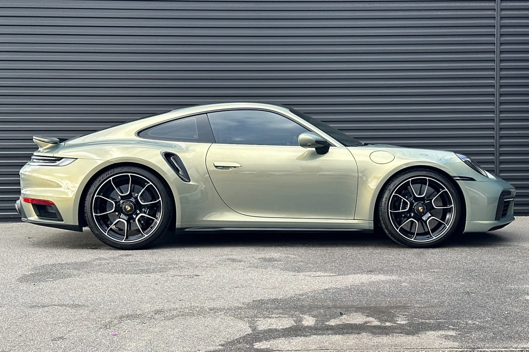 2021 Porsche 992 Turbo S - Image 9 of 21