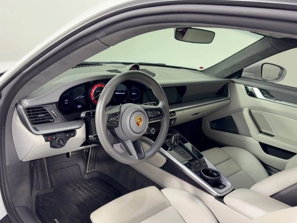2021 Porsche 992 Turbo S - Image 4 of 5