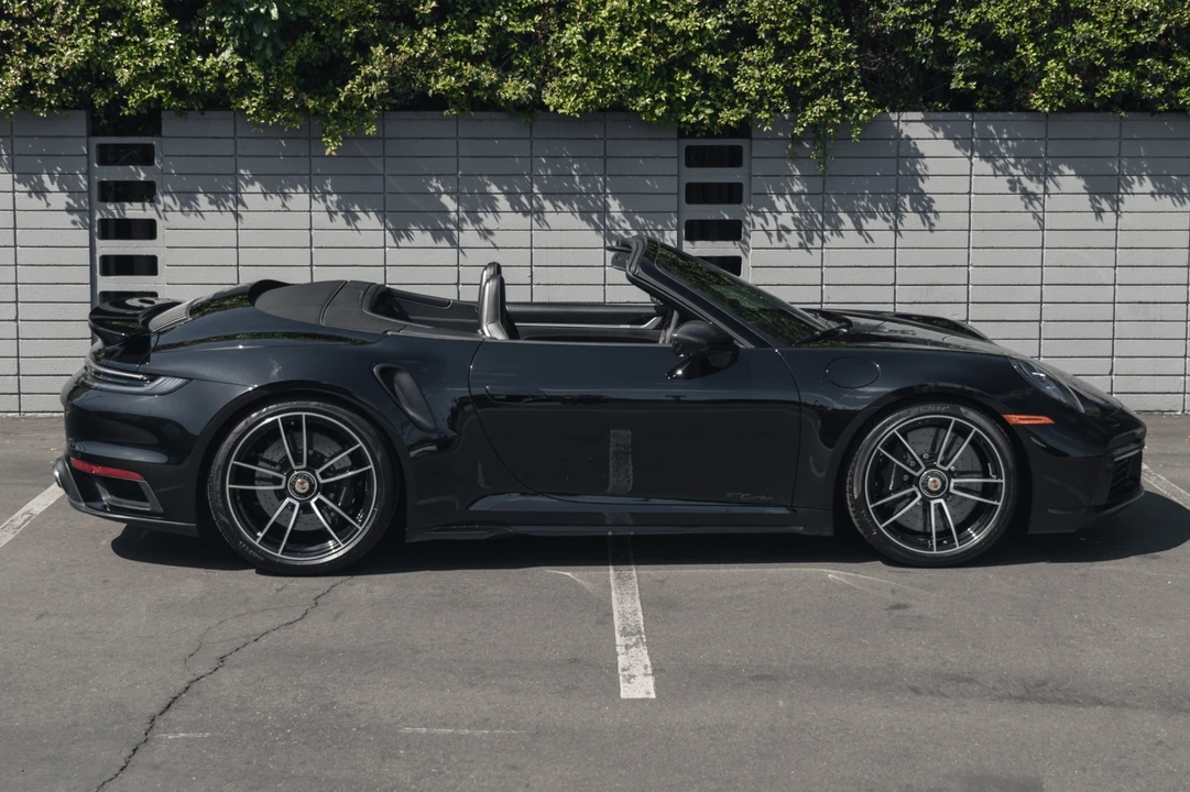 2021 Porsche 992 Turbo - Image 8 of 21