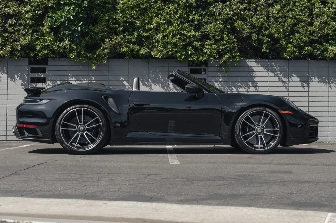 2021 Porsche 992 Turbo - Image 9 of 21