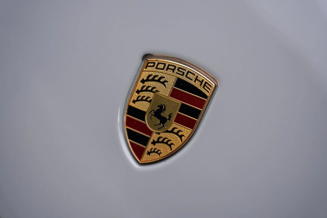 2021 Porsche 992 Turbo S - Image 9 of 21