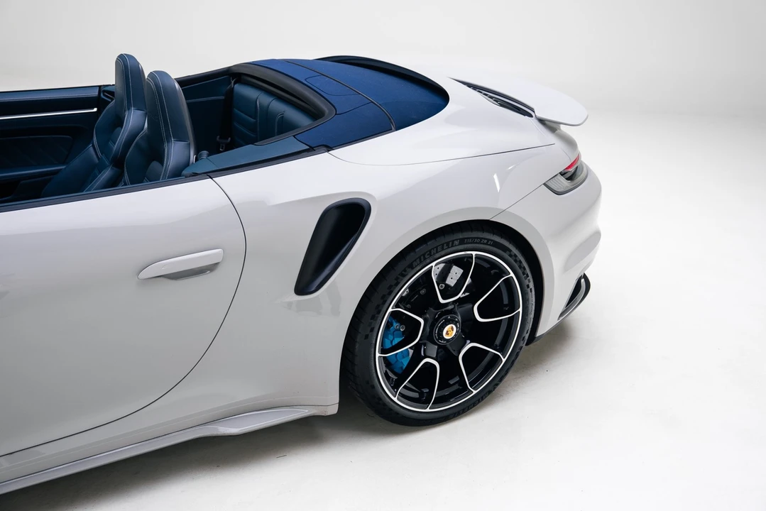 2021 Porsche 992 Turbo S - Image 18 of 21