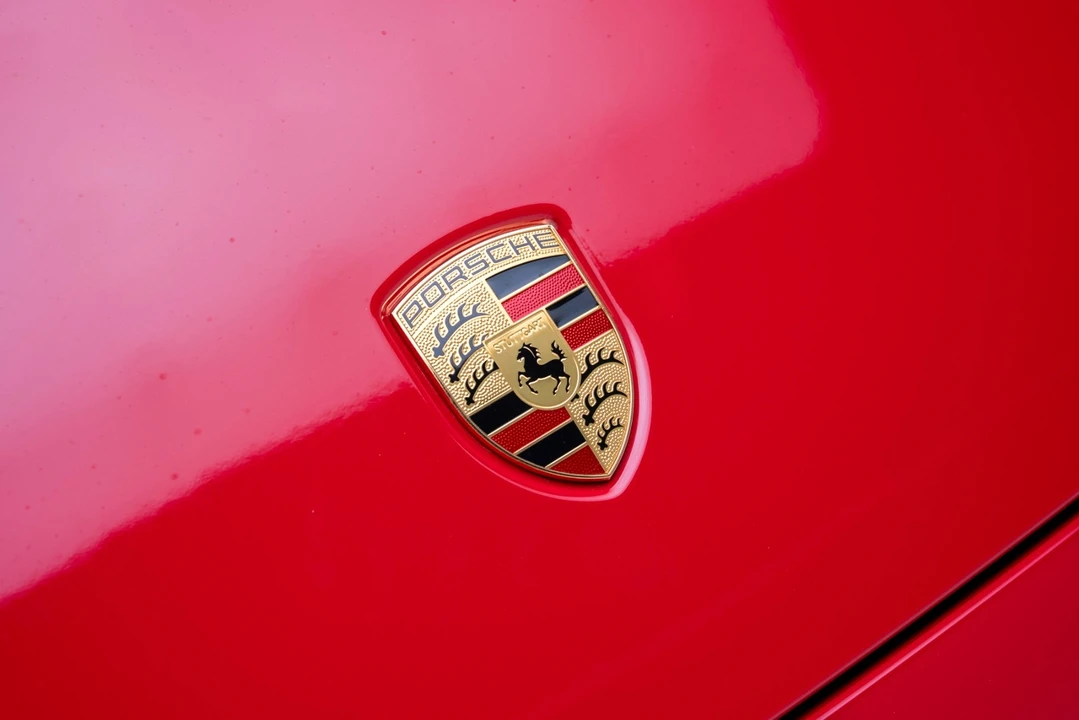 2021 Porsche 992 Turbo S - Image 18 of 31