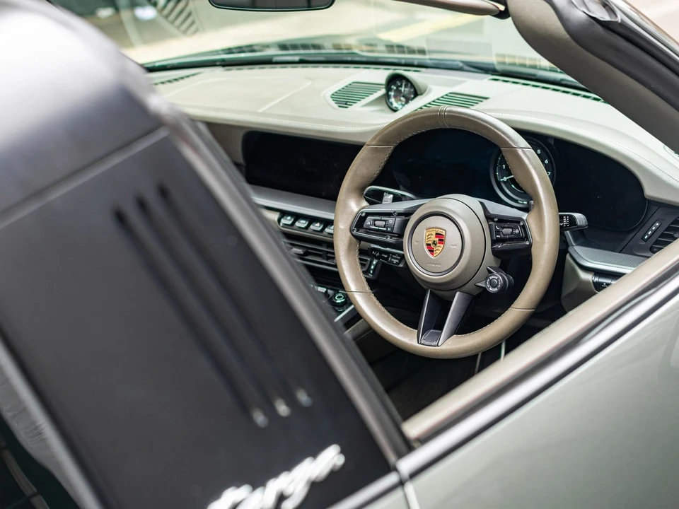 2021 Porsche 992 Targa 4 & 4S - Image 11 of 30