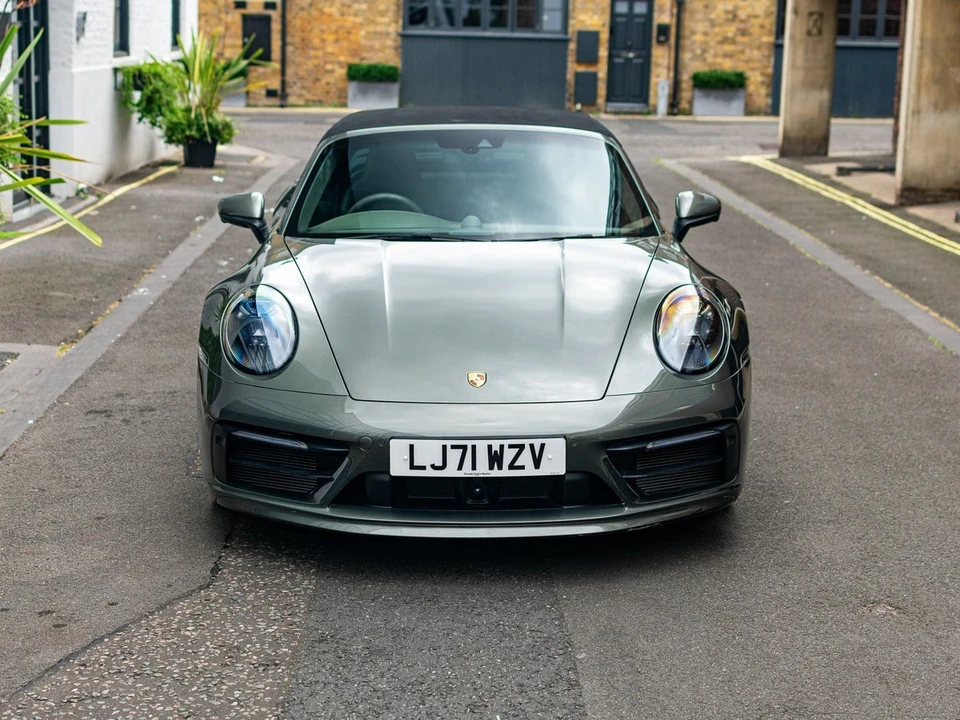 2021 Porsche 992 Targa 4 & 4S - Image 30 of 30