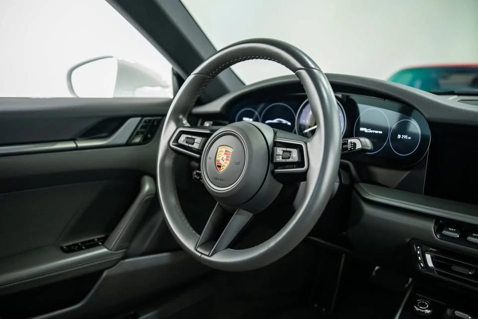 2021 Porsche 992 Carrera - Image 16 of 20