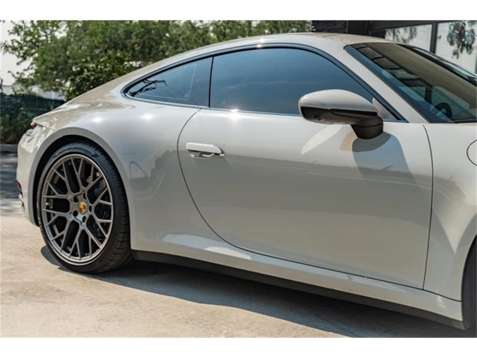 2021 Porsche 992 Carrera - Image 13 of 31