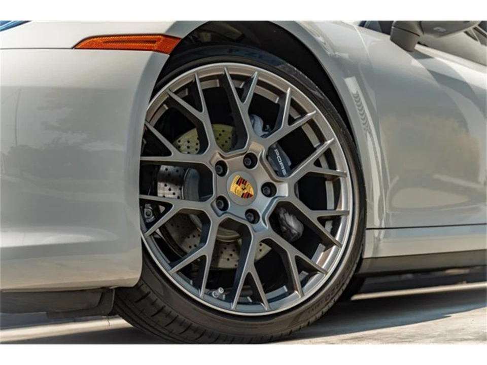 2021 Porsche 992 Carrera - Image 6 of 31