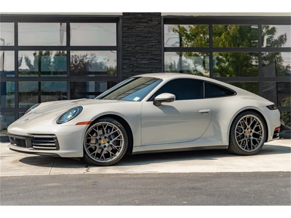 2021 Porsche 992 Carrera - Image 2 of 31