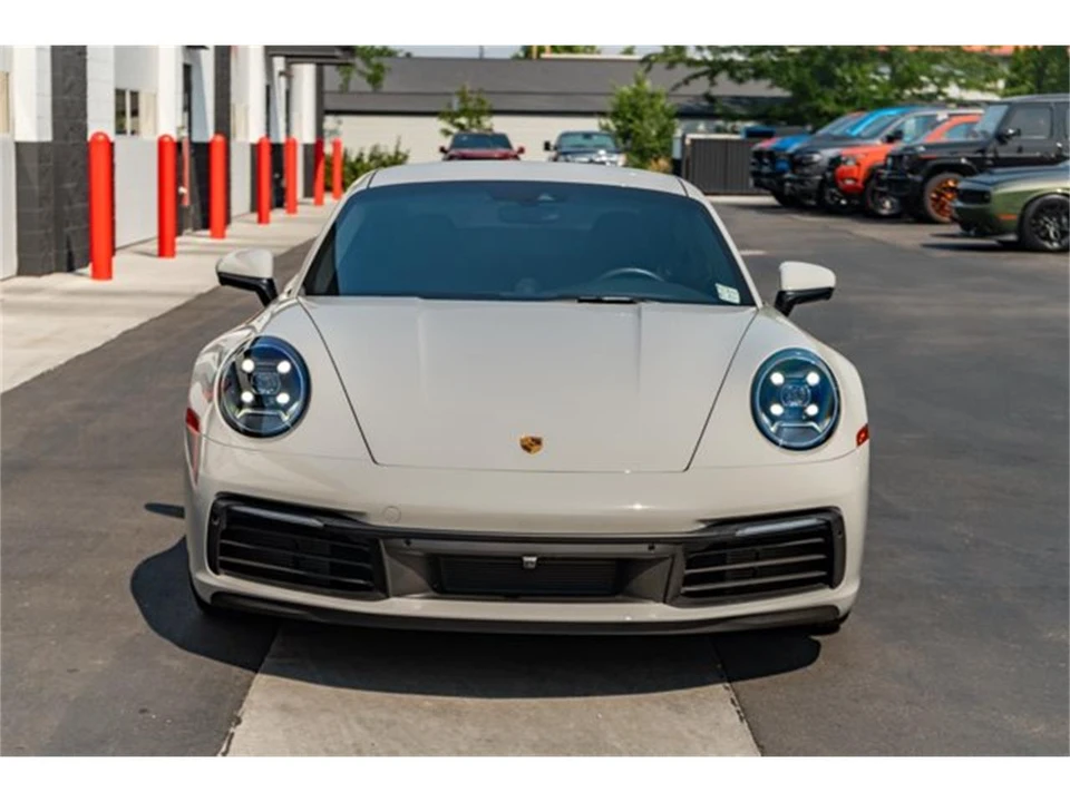 2021 Porsche 992 Carrera - Image 16 of 31