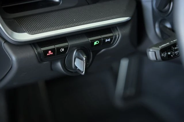 2021 Porsche 992 Carrera - Image 22 of 31