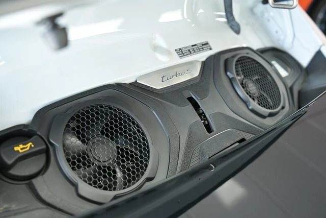 2021 Porsche 992 Carrera - Image 24 of 31