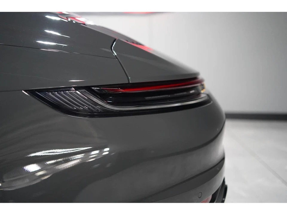 2021 Porsche 992 Carrera - Image 26 of 31