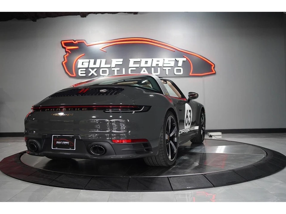 2021 Porsche 992 Carrera - Image 6 of 31