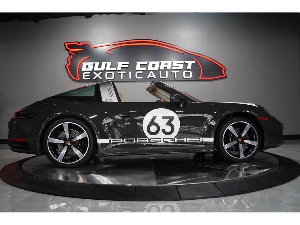 2021 Porsche 992 Carrera - Image 8 of 31