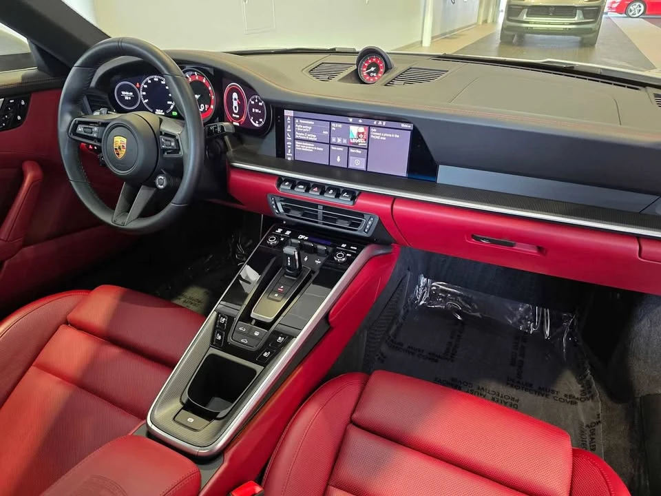 2021 Porsche 992 Carrera 4S - Image 8 of 18