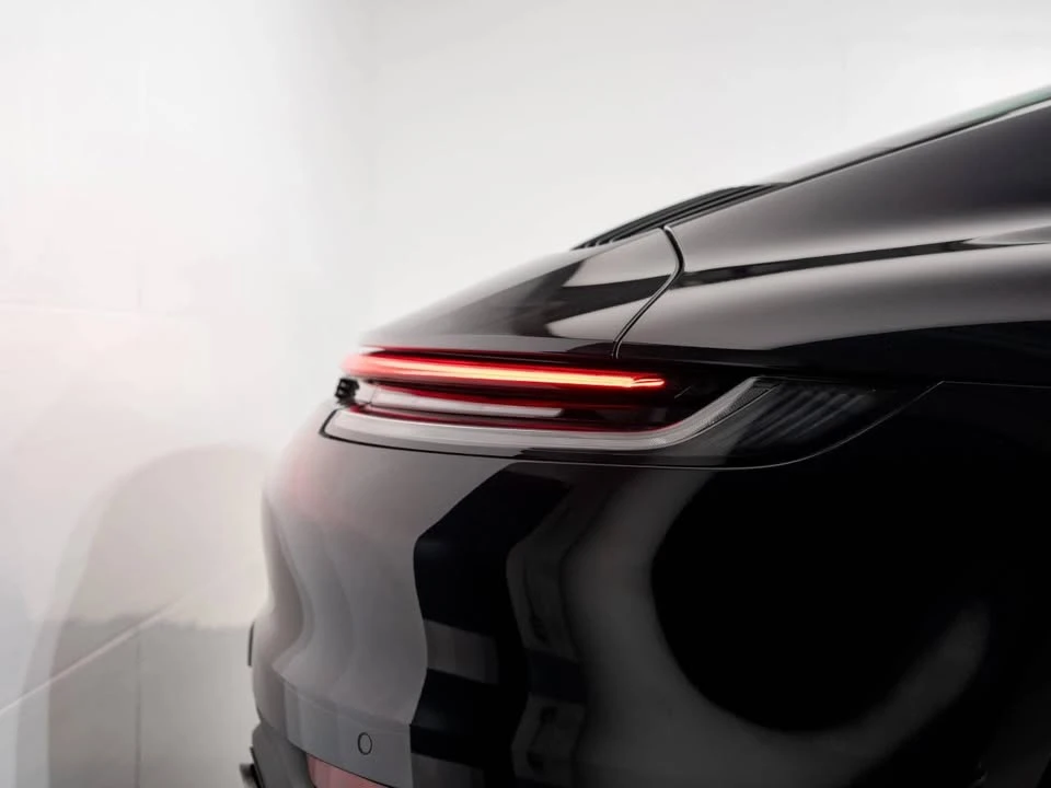 2021 Porsche 992 Carrera - Image 11 of 20