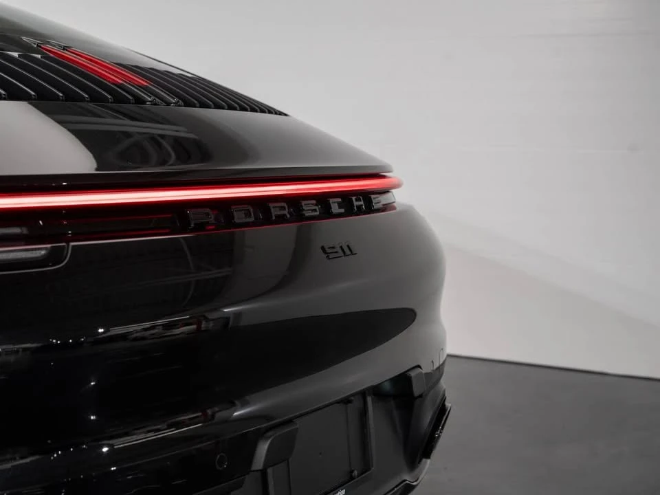 2021 Porsche 992 Carrera - Image 9 of 20