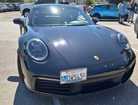 2021 Porsche 911 Carrera