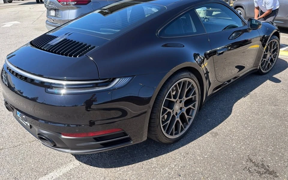 2021 Porsche 992 Carrera - Image 2 of 7
